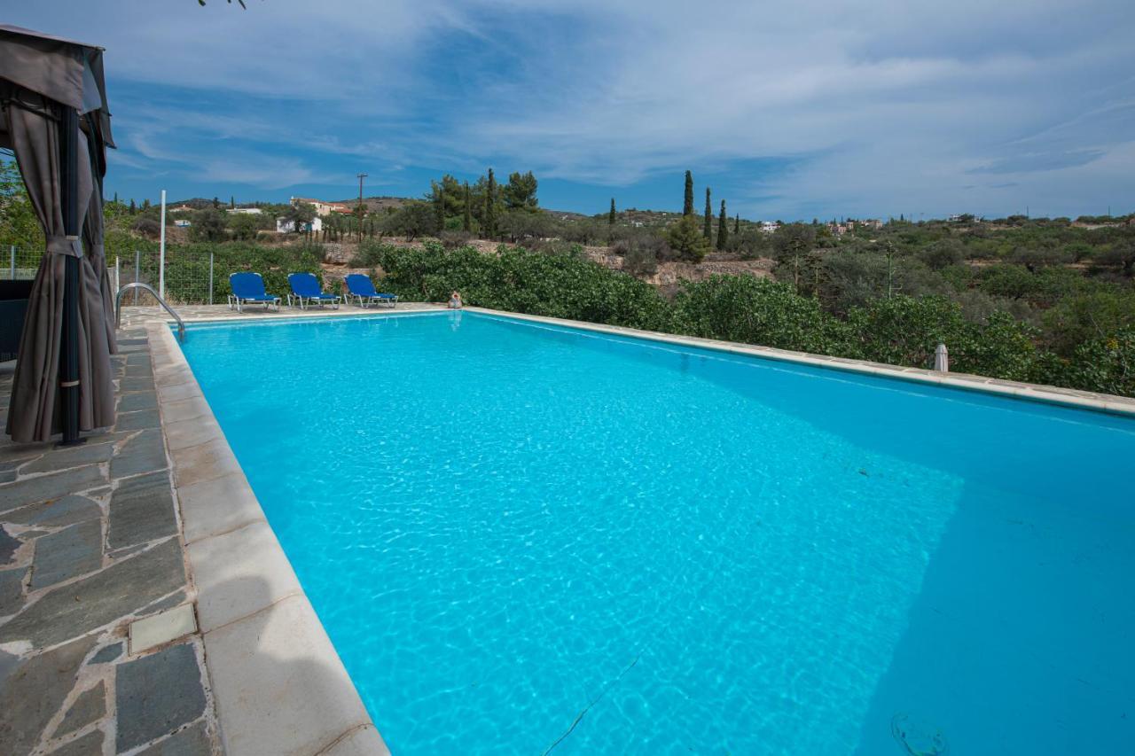 Villa Xenia Aegina ภายนอก รูปภาพ
